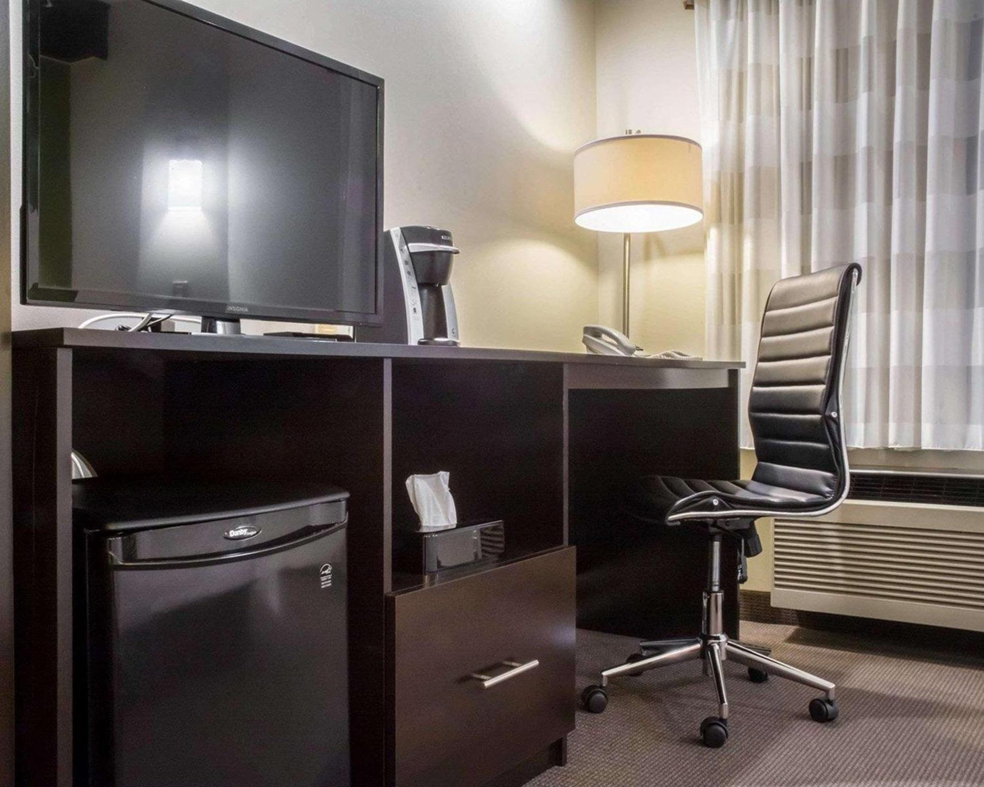 Sleep Inn Bracebridge Exteriér fotografie