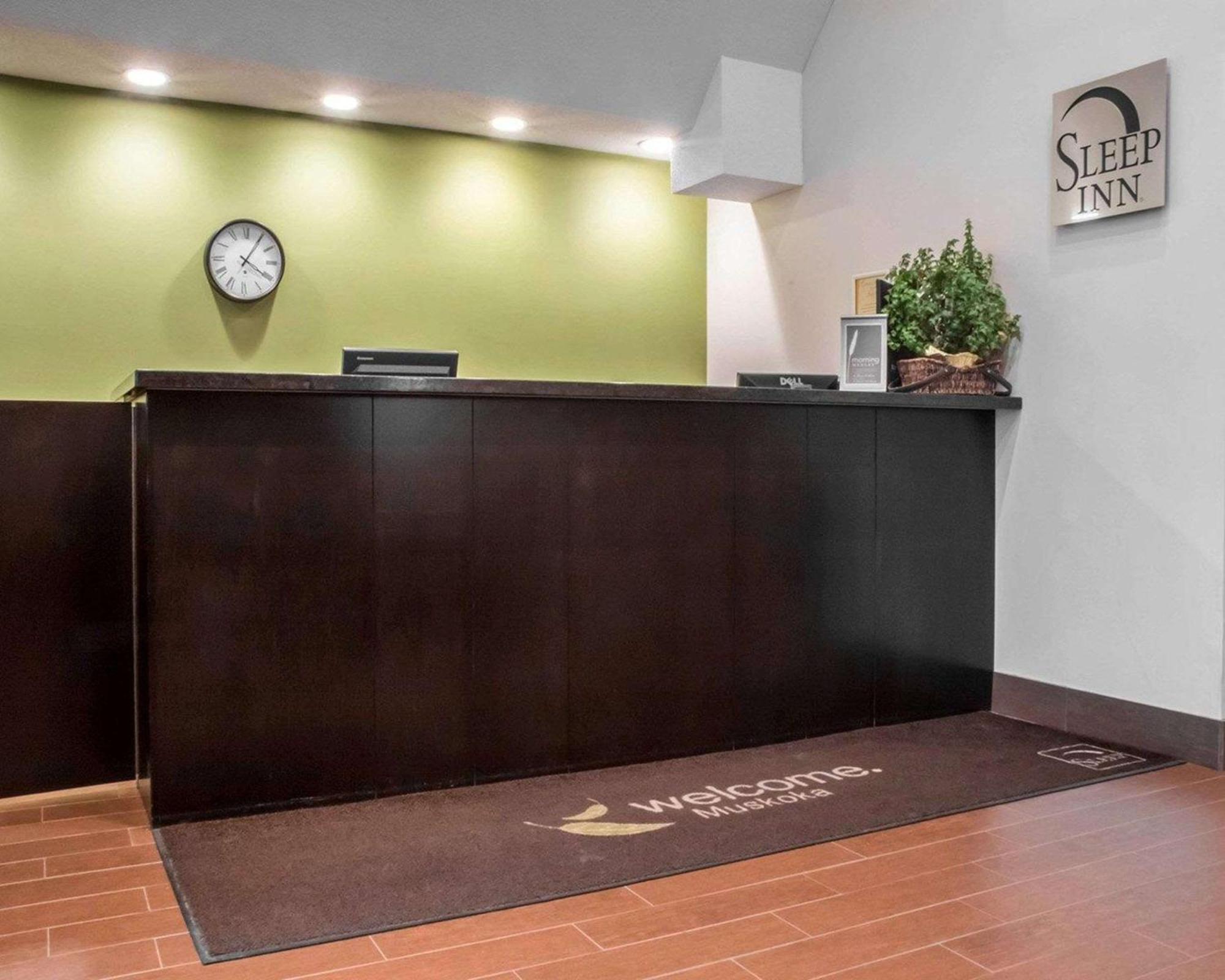 Sleep Inn Bracebridge Exteriér fotografie