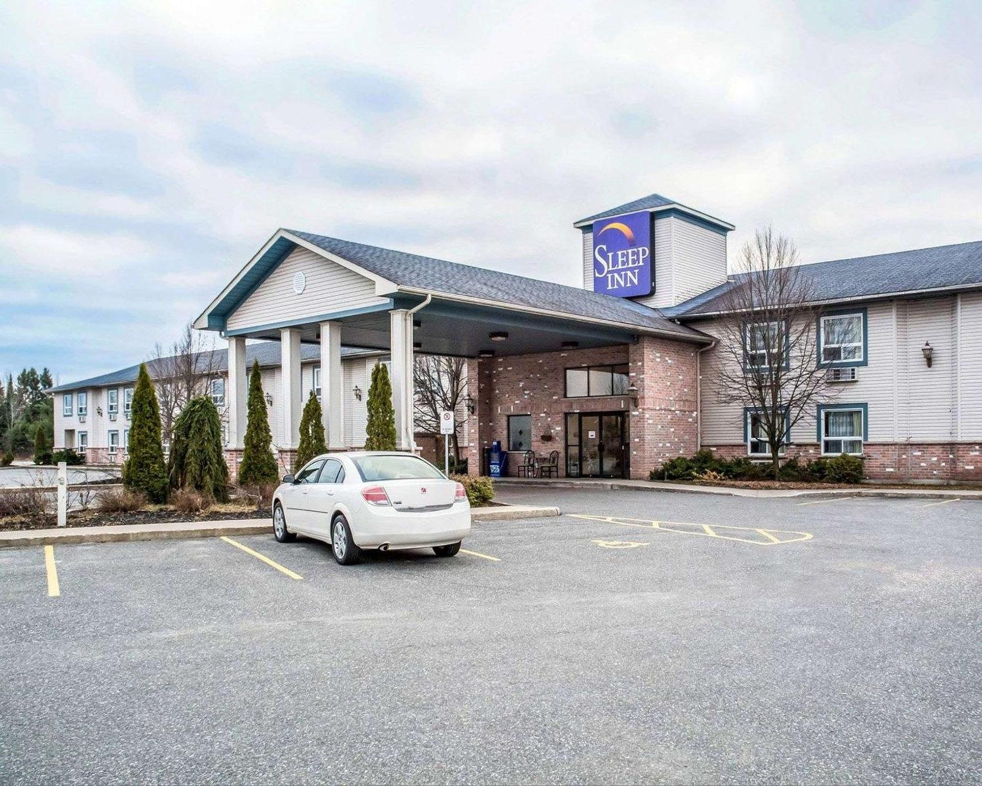 Sleep Inn Bracebridge Exteriér fotografie