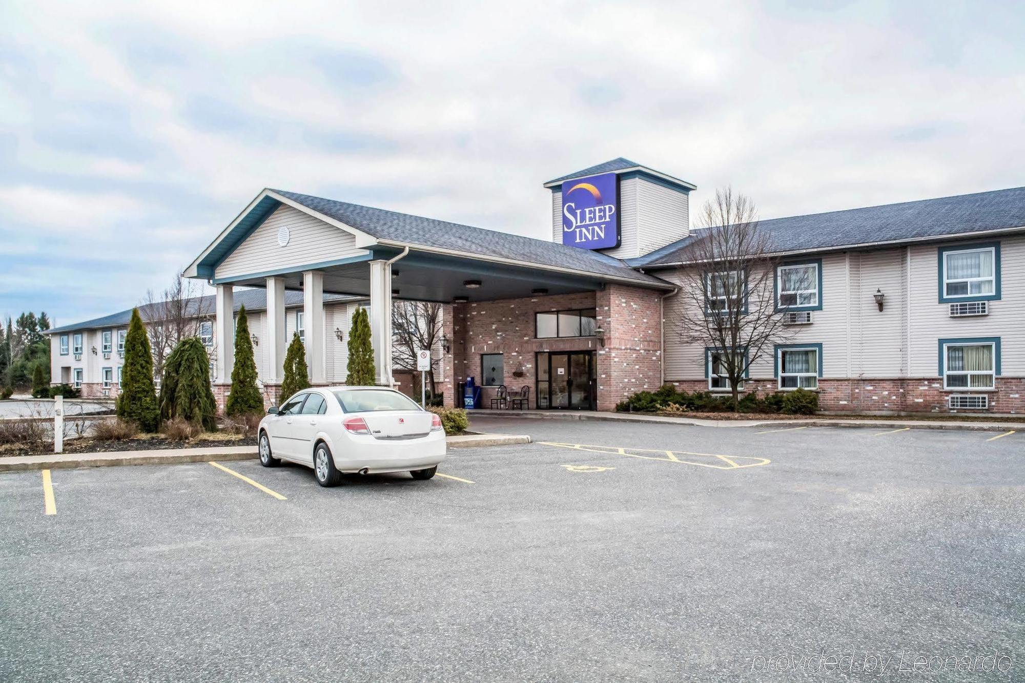 Sleep Inn Bracebridge Exteriér fotografie